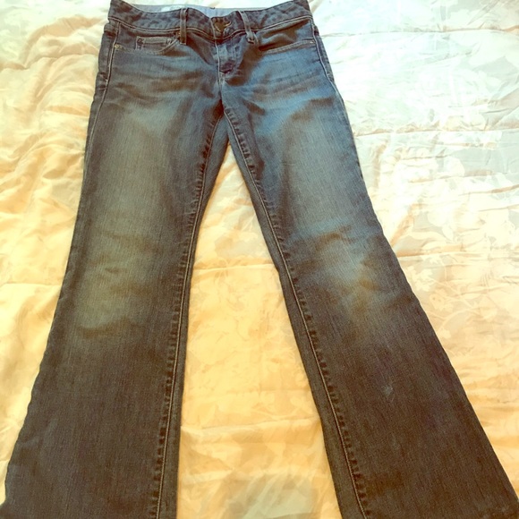 Woman’s Gap Jeans - Picture 1 of 3